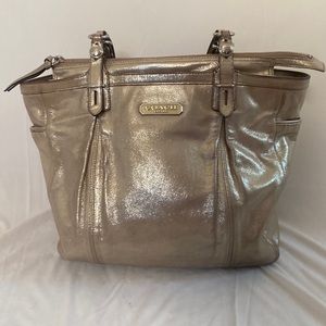Coach Gallery East West shoulder tote.